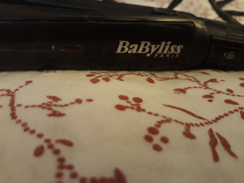 Placa de îndreptat parul