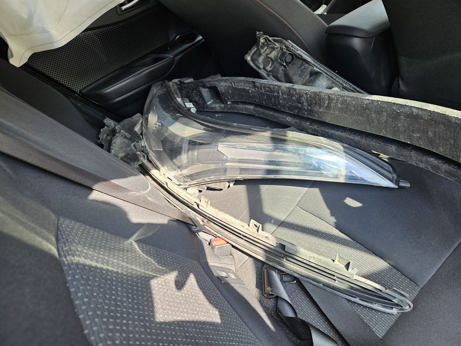 Toyota C-hr 1.2i На части