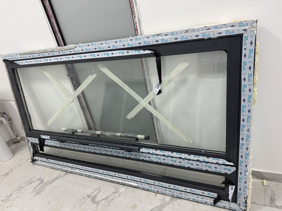 Дверь алюминиевая теплая серия