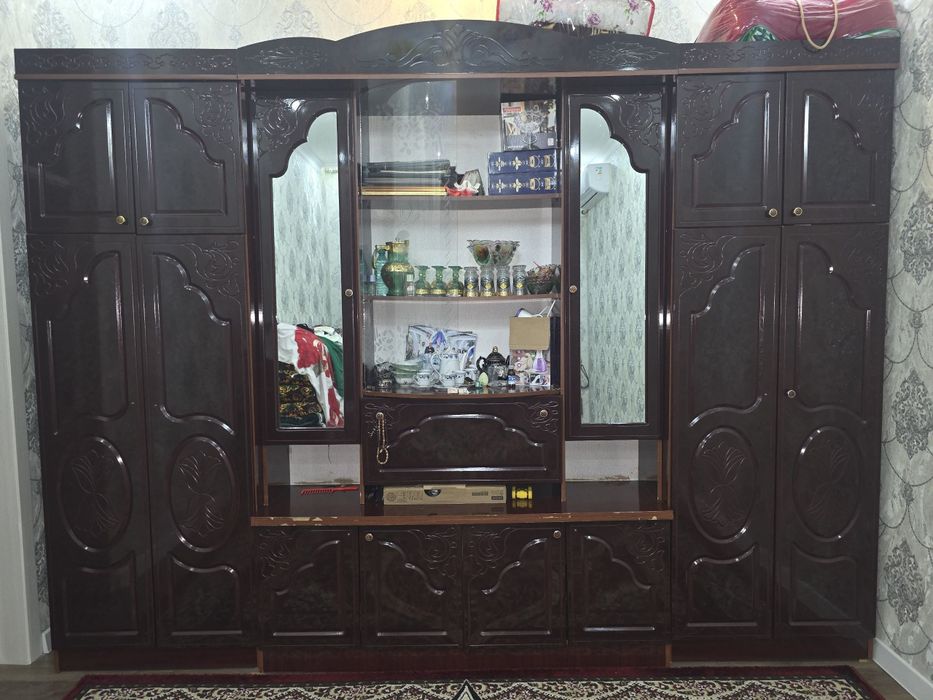 Mehmonxona uchun ajoyib stenka