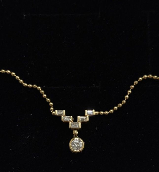 Colier cu diamante naturale