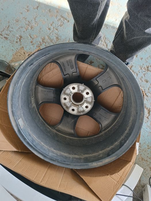 Продам 1 диск на запаску