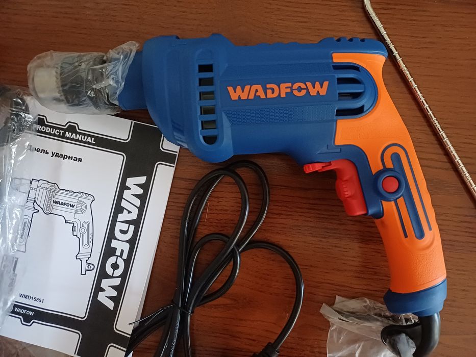 Дрель WADFOW 850 W