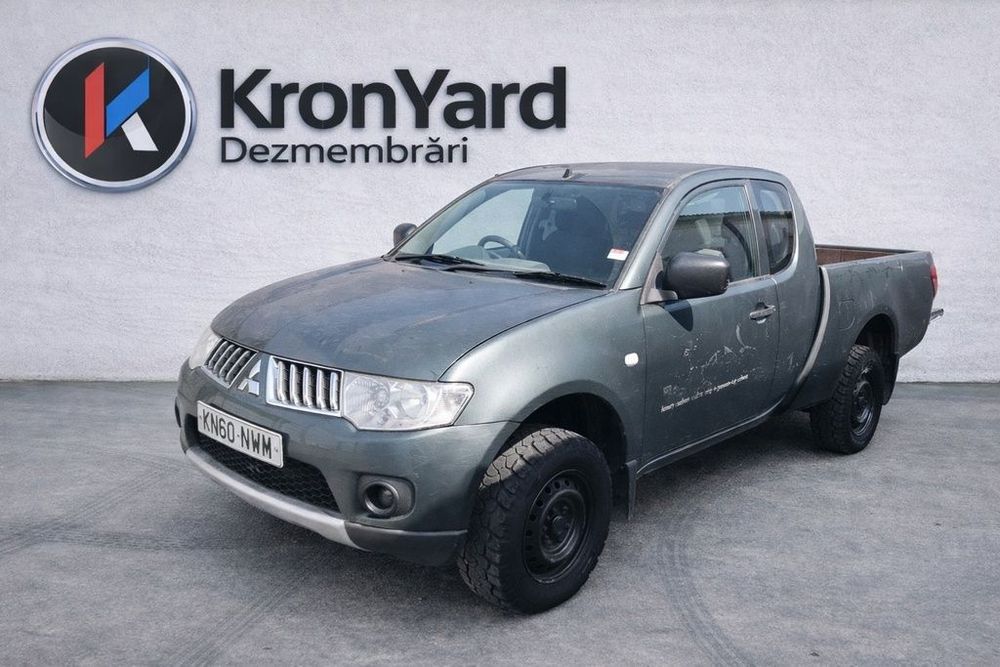 Dezmembrari dezmembrez  Mitsubishi L200 Facelift 2.5 Diesel 2010-2015