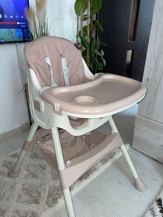 Scaun de masa bebe