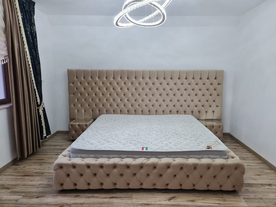 Paturi Tapitate Chesterfield in STOC sau la comandă