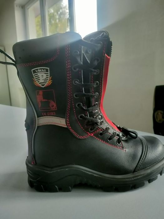 Bocanci de intervenție pompieri