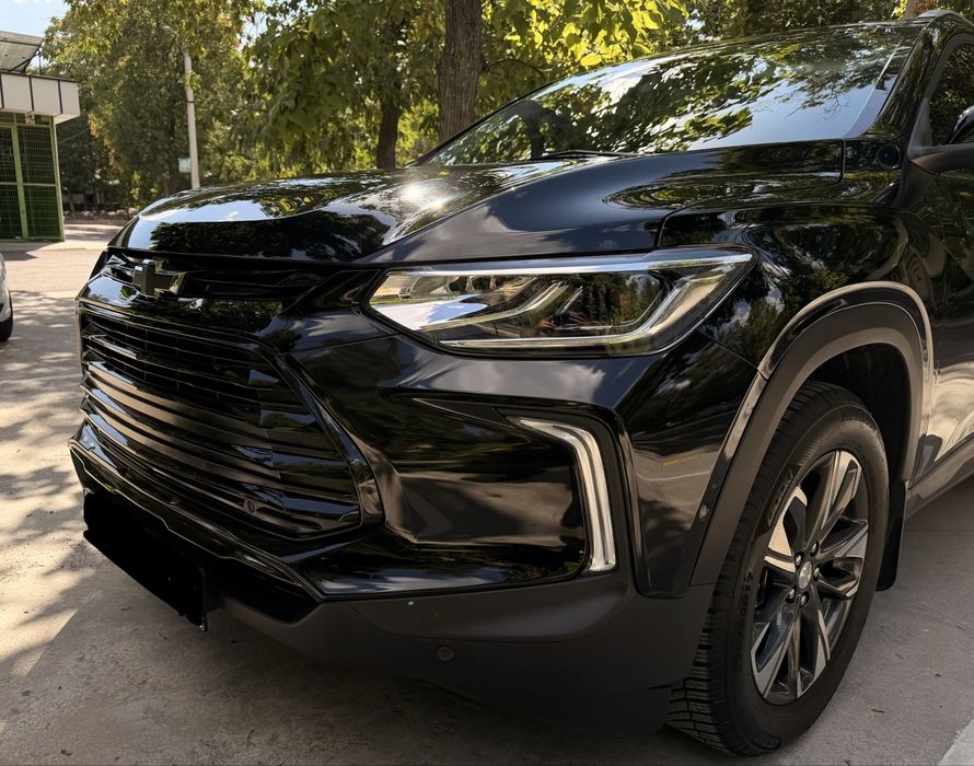 Chevrolet Tracker 2 Premier Plus, 2024 черный