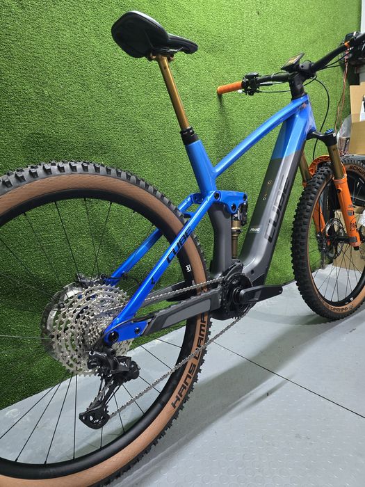 Cube Stereo Hybrid 140 HPC Actionteam 750 карбонов планински велосипед