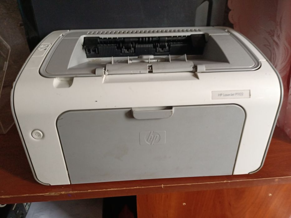 Принтер HP LaserJet P1102