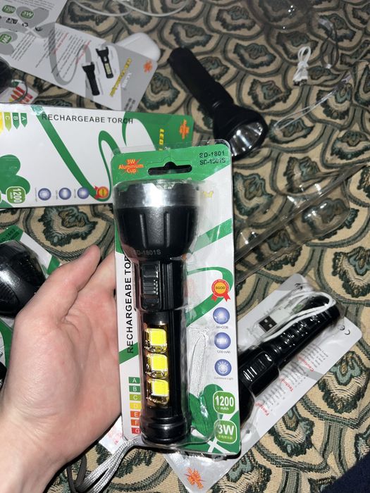 Продам фонарик очень Ярки