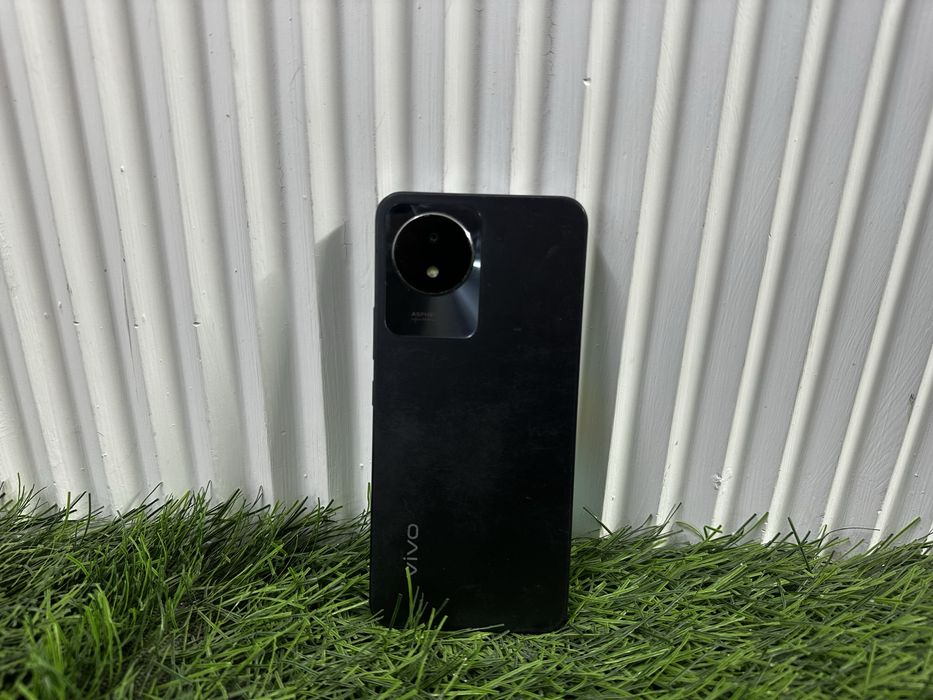телефон Vivo Y02 32 gb