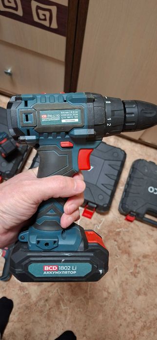 Болгарка, перфоратор, шуруповерт
