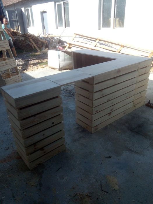 Търговско обзавеждане (Моля, прочетете описанието в обявата))