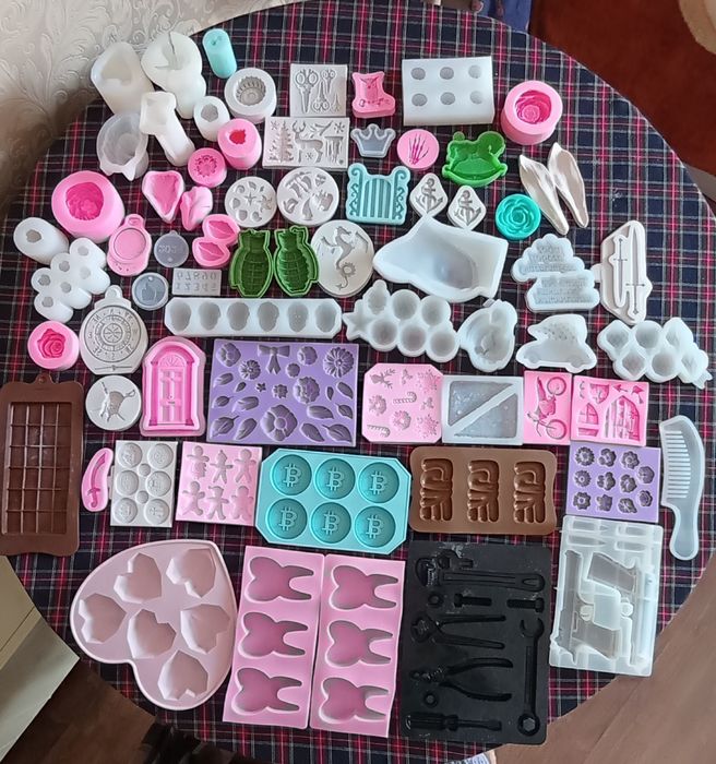 Продам формы для шоколада