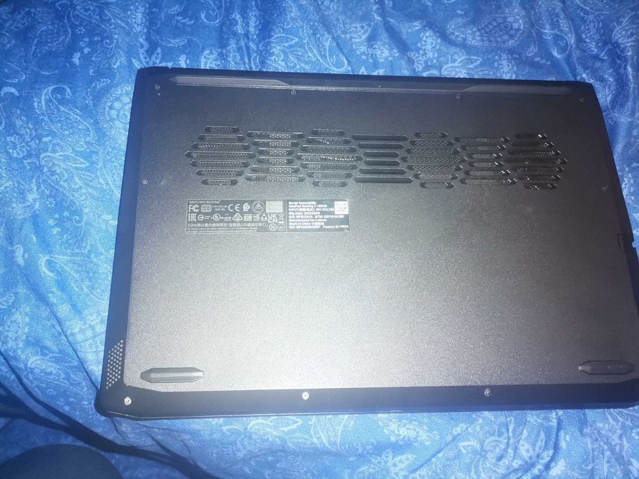 Лаптоп Lenovo...