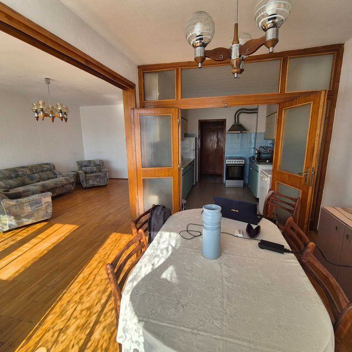 Дава се под наем Тристаен апартамент в София, Изток - 100 кв.м за 700 € - Снимка #3