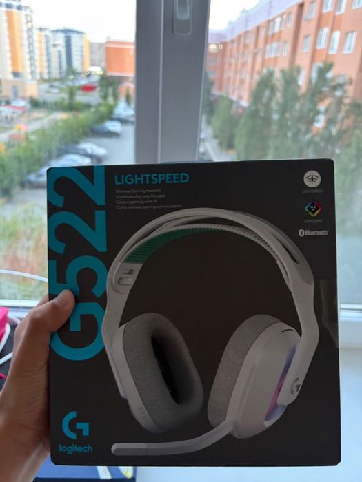 продам наушник игровой Logitech