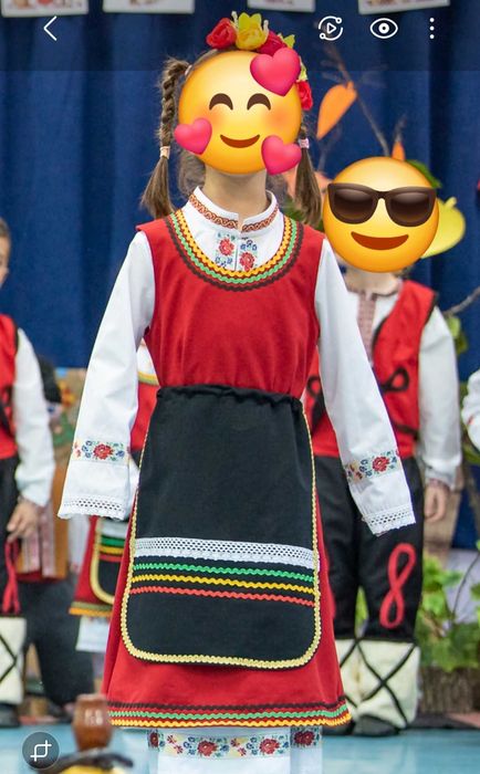Народна носия за момиче 7-8 г.