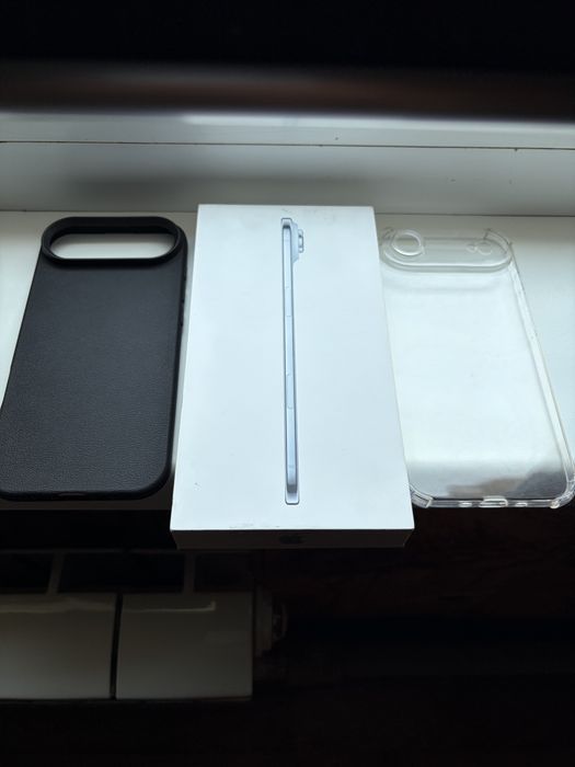 IPHONE AIR 256 почти новый