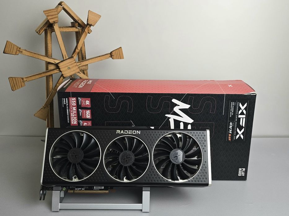 Видео карта XFX Merc RX 6950 XT, 16GB GDDR6 AMD Radeon