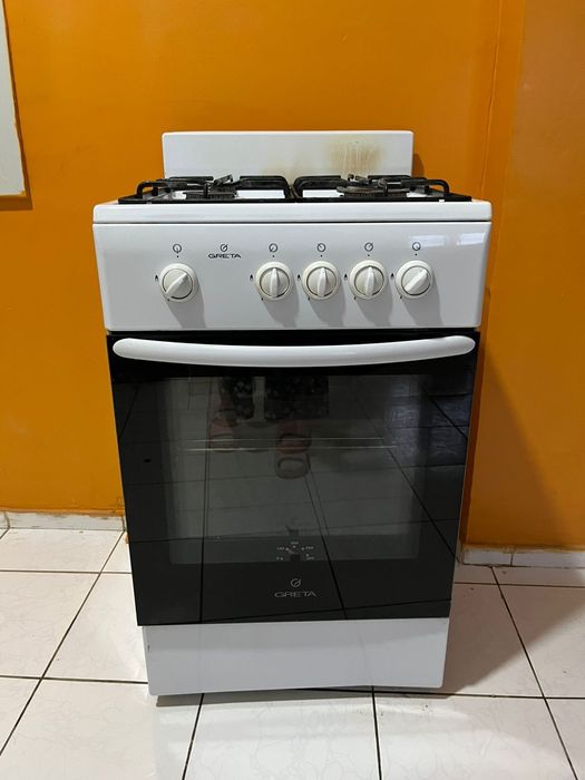 Продам газ плиту