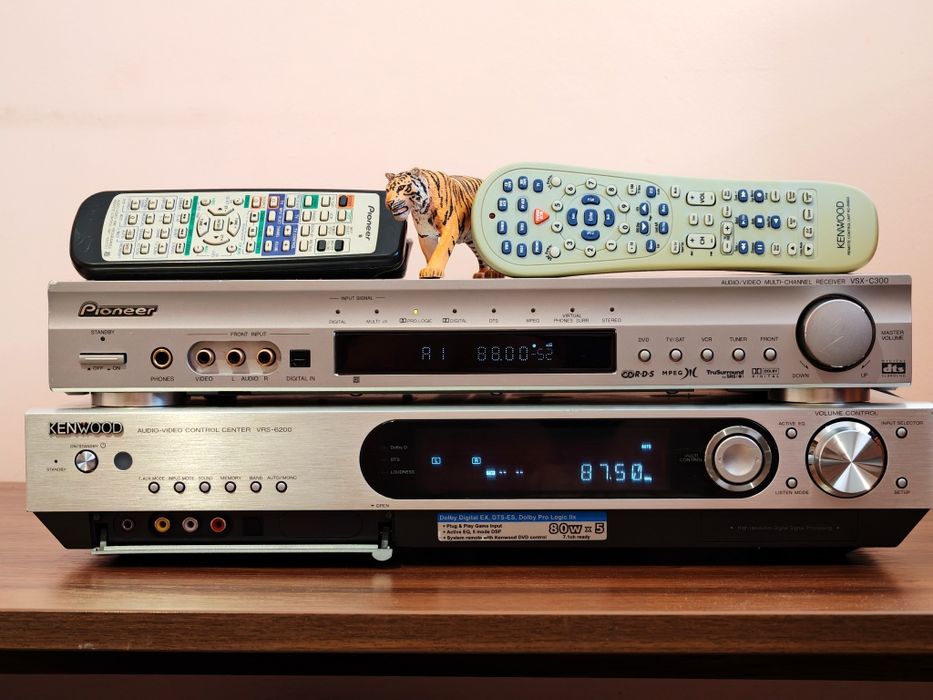 Pioneer VSX-C300-S. Receiver 5.1. Calitate la nivel înalt. Preț fix !