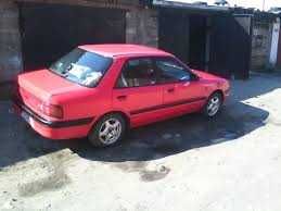 продам Mazda 323 по  запчастям 1990
