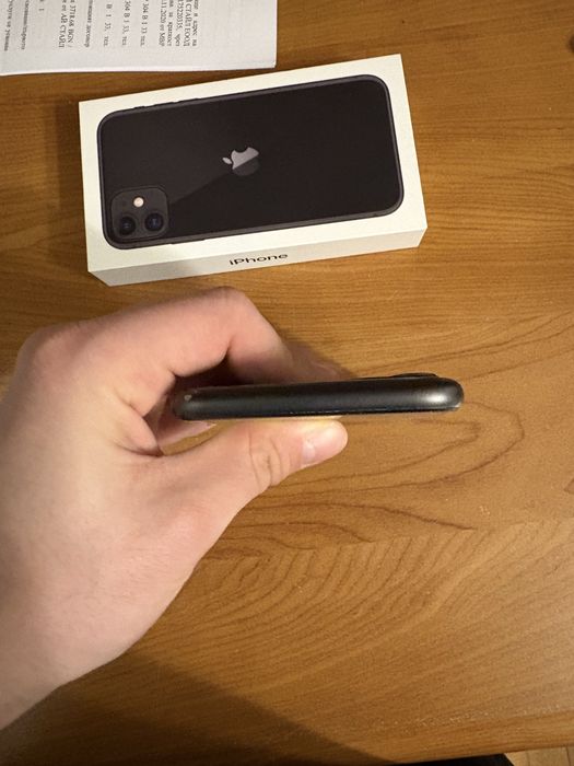 Iphone 11 64 GB черен