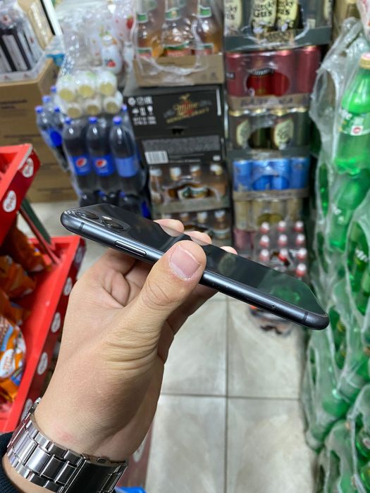 IPHONE 11 128 GB