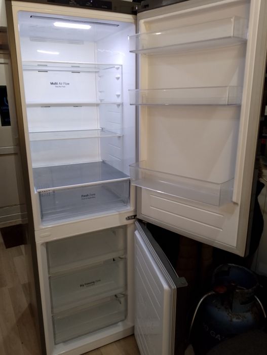 Frigider LG no frost