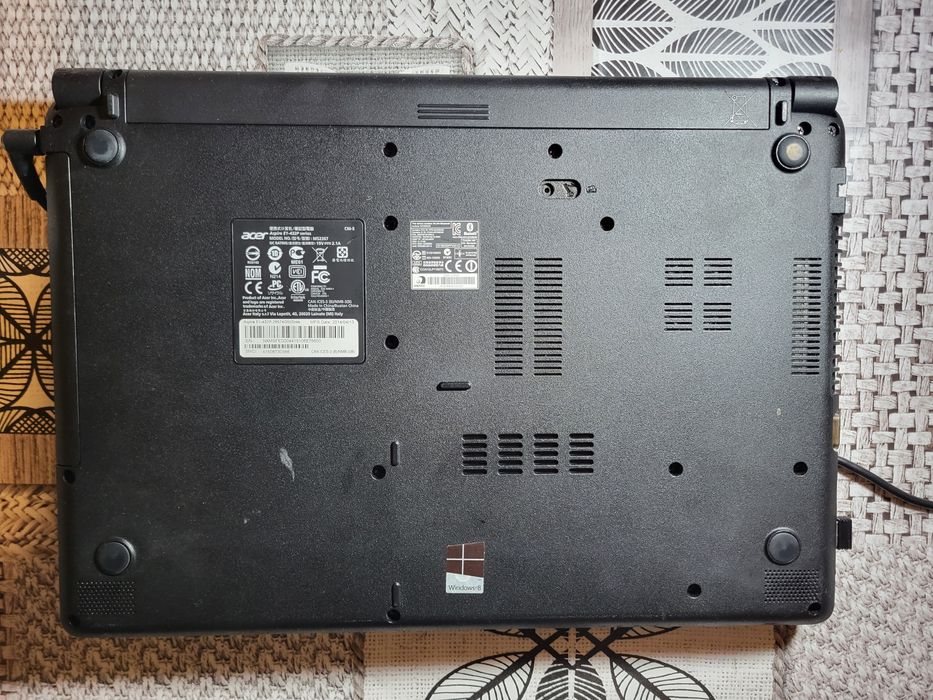 Laptop Acer cu Touchscreen 500GB