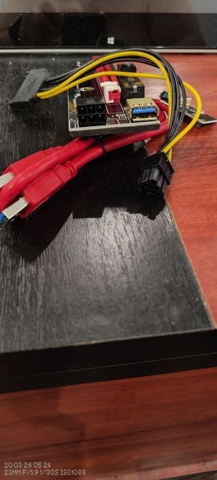 PCI-E RISER card dedicat mining. Versiunea 009S compatibil PCI-E Expre