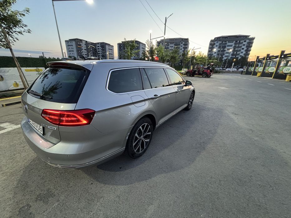 VOLKSWAGEN Passat Variant 2024 — imagine 24
