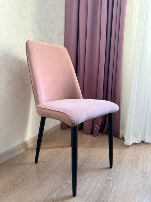 Продам стулья.