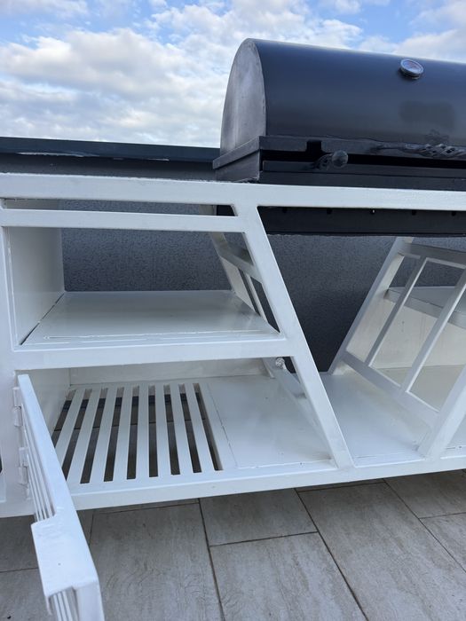 Gratar exterior PREMIUM - Bucatarie de vara 4m - PRET NEGOCIABIL – structură metalică (fier) – complet echipat