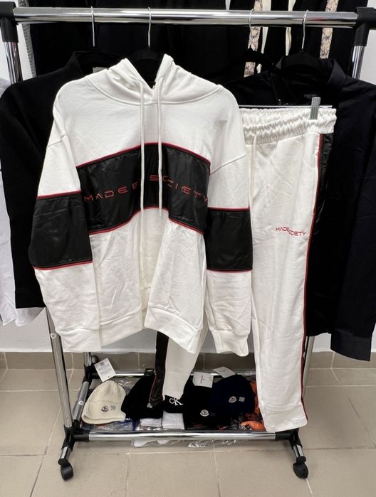 Trening Made By Society