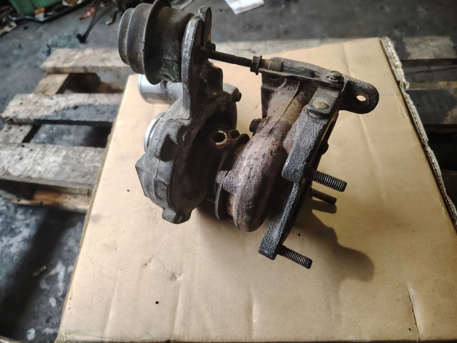 Турбо 1.9tdci 200лв