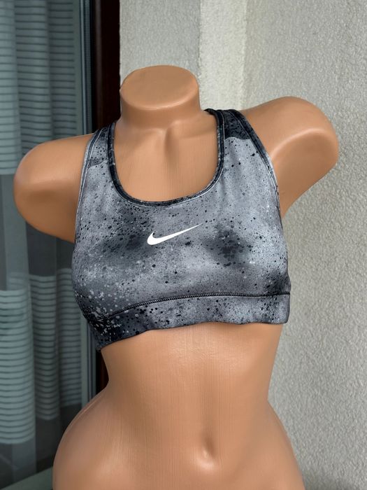 Спортно бюстие NIKE Pro (Dri-FIT) - размер S, Отлично състояние