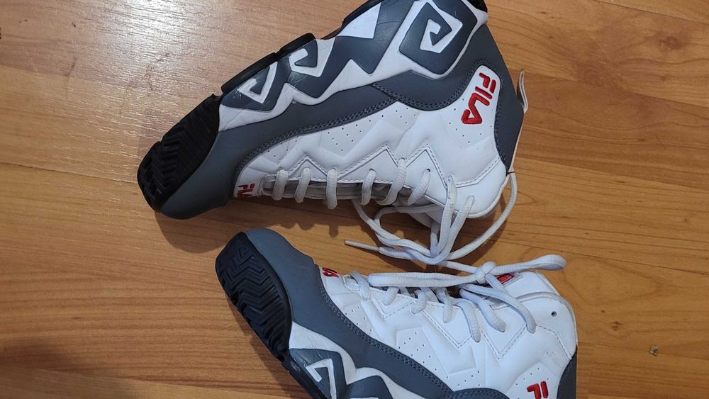 Gheata Fila marimea 37