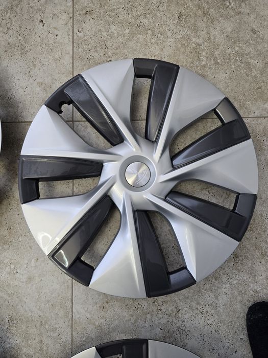 Capace originale Tesla Jante Gemini 19