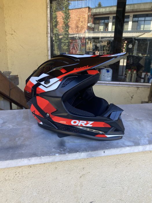 Нова кросова каска М / каска за мотор M