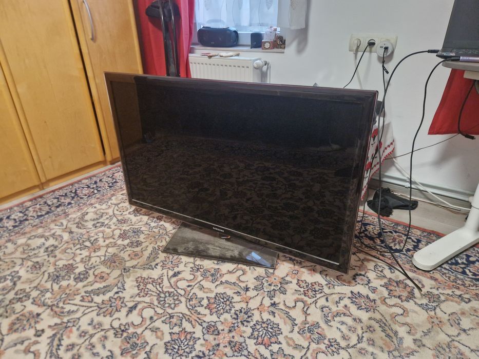 TV Samsung 46D5500, full HD, defect