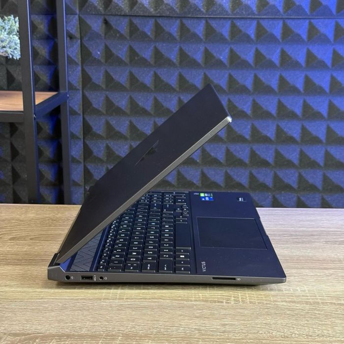 HP Victus 15 (i5-13420H/RTX3050 6GB)