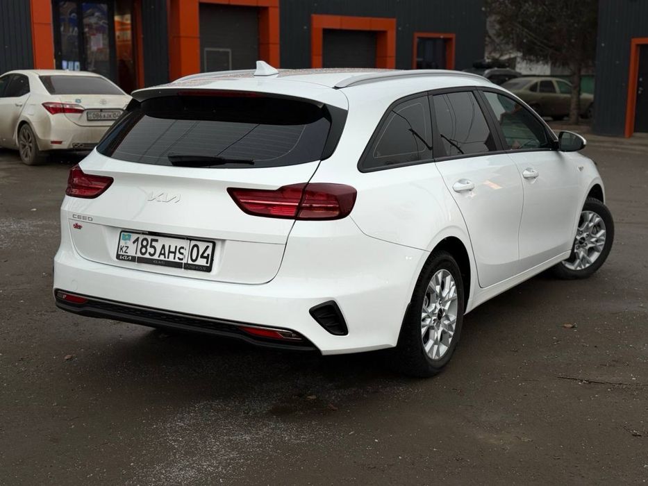 Kia Ceed 2024, 1.6, автомат, идеальное состояние, 14 000 км