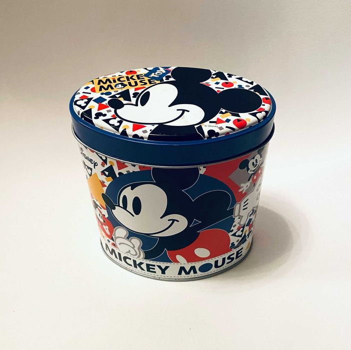 Жестяная банка
Микки Маус