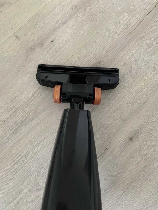 Пылесос ручной вертикальный Dauscher