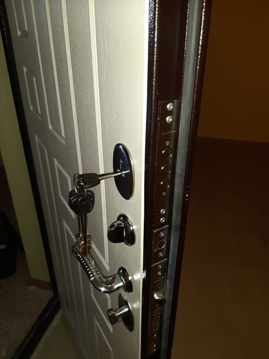 Ремонт и установка дверных замков