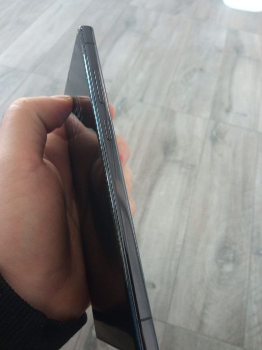 Vând Samsung s23 ultra