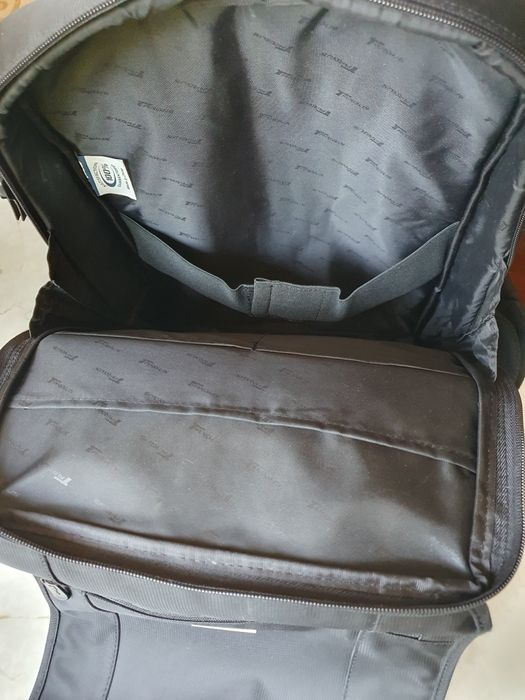 Продаю Рюкзак д/ноутбука TARGUS